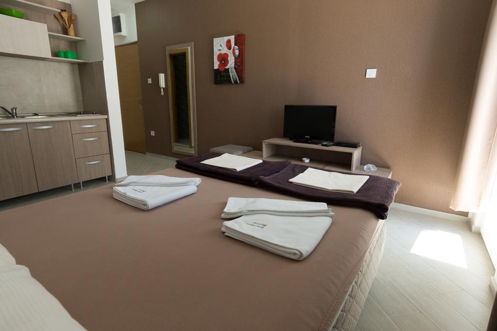 Apartmani Barovic Becici Phòng bức ảnh